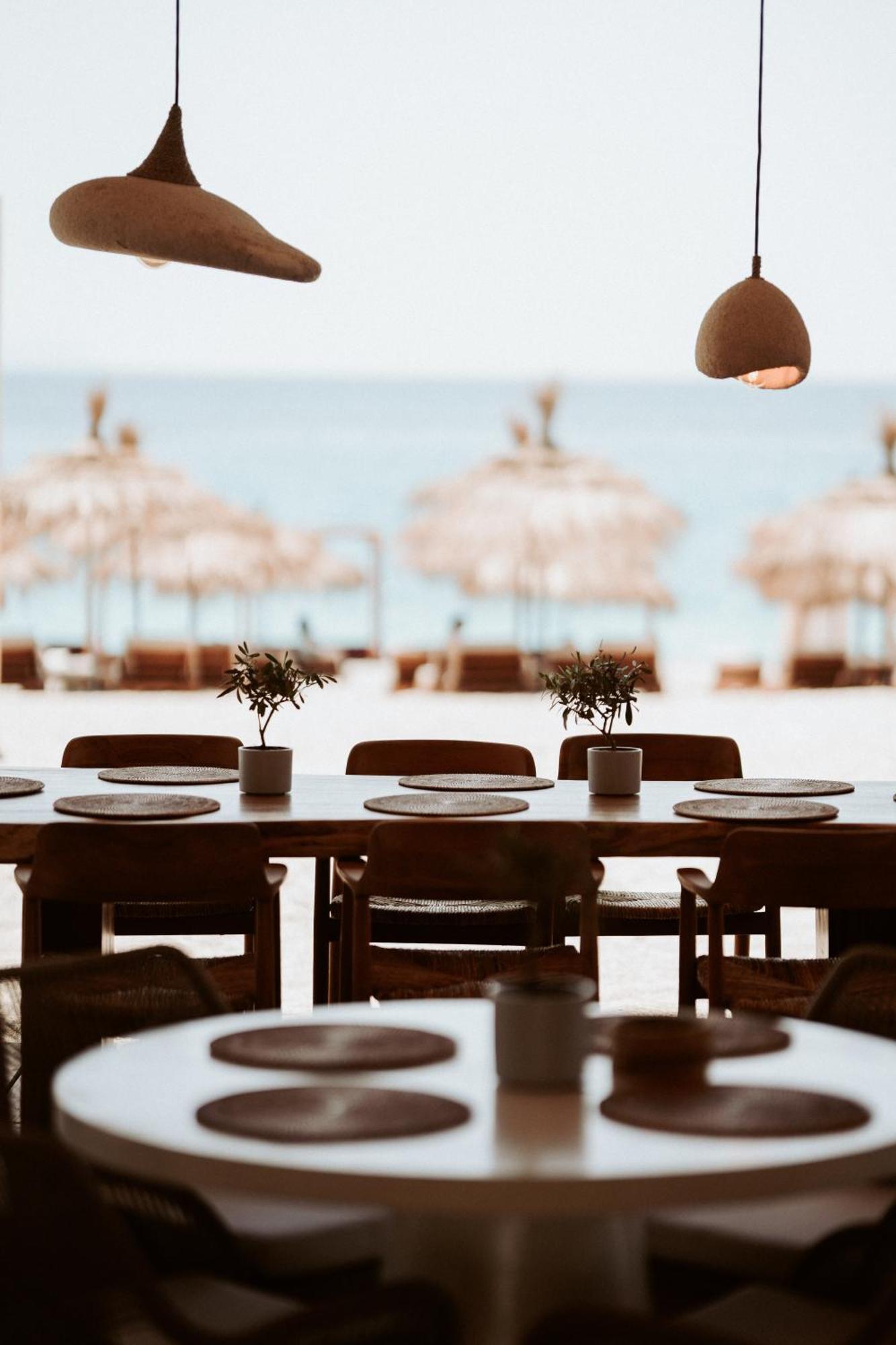 Palladium Beach Hotel- Private Beach Included Dhërmi Exteriér fotografie